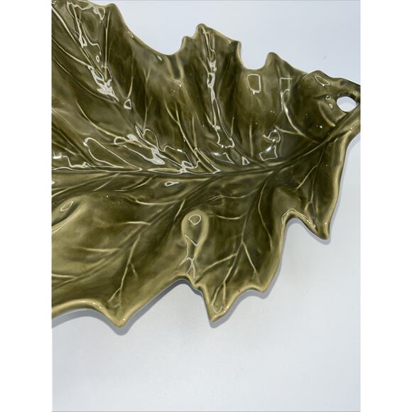 Fall Autumn Green Oak Leaf Table Centerpiece Candy Dish ceramic 3D 13" x 9" - Picture 4 of 6